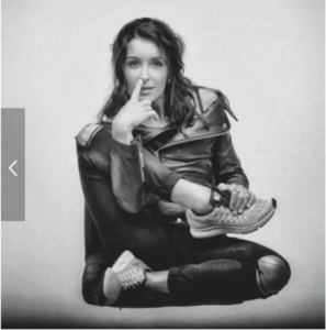 Jenifer en shooting pour la campagne contre le cancer du sein 2016